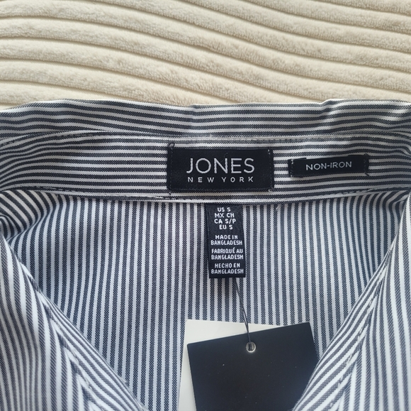 Jones NY stripped collar shirt - Picture 4 of 4